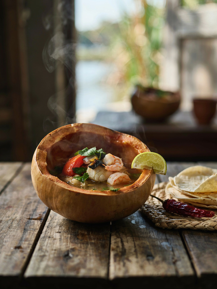 Кальдо де пьедра (Caldo de Piedra)