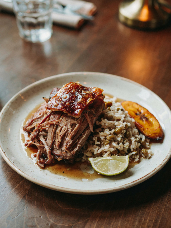 Свинина пернил (Pernil)