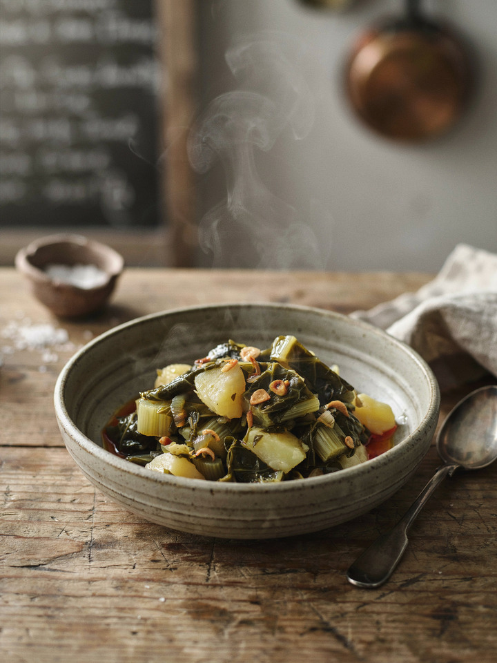 Грелос с картофелем (Grelos con patatas)