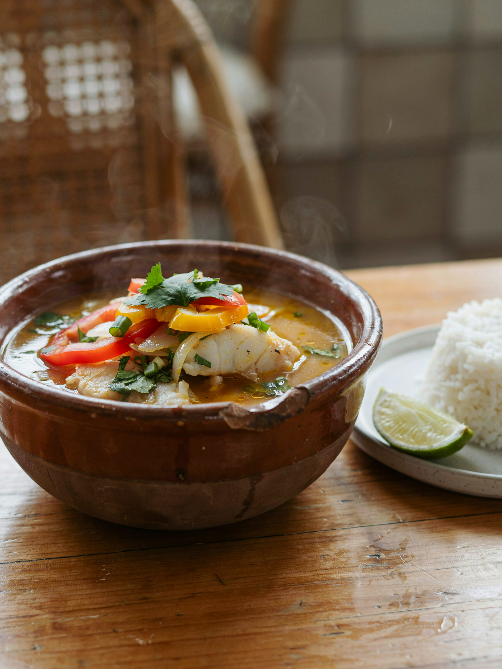 Мокека, бразильское рыбное рагу с кокосом (Moqueca)